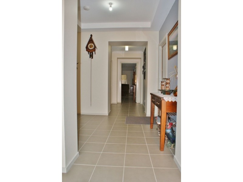 21 Harrison Boulevard, Newborough VIC 3825