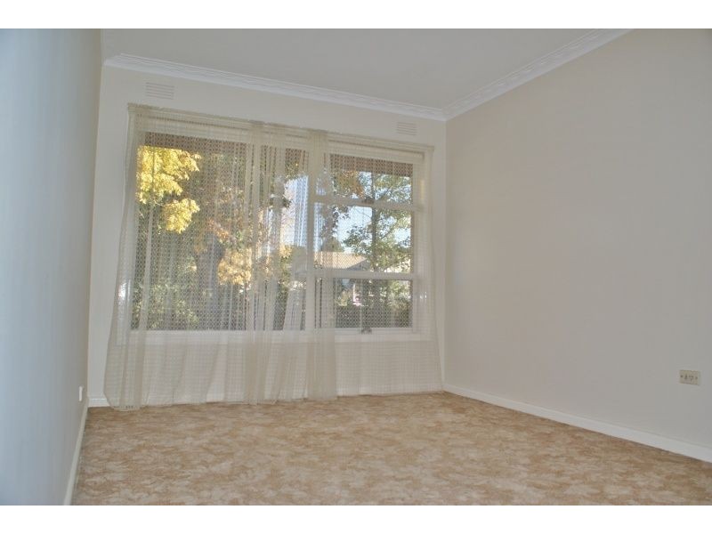 2 Vale Street, Moe VIC 3825