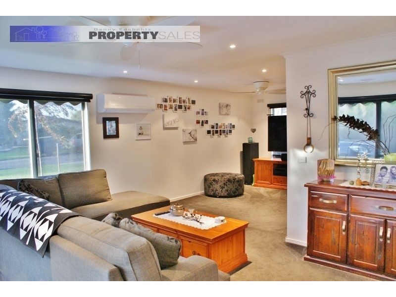 4 Purvis Street, Moe VIC 3825