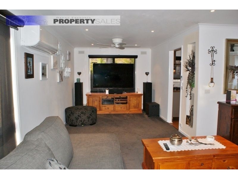 4 Purvis Street, Moe VIC 3825