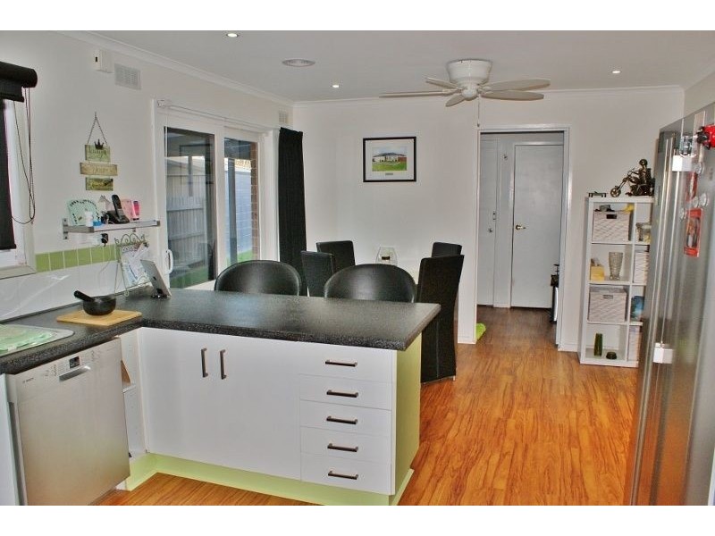 4 Purvis Street, Moe VIC 3825