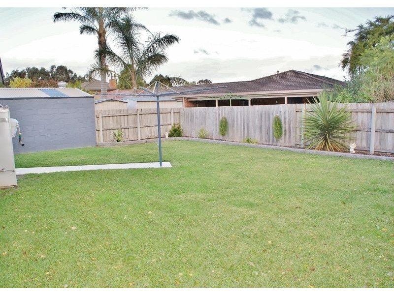 4 Purvis Street, Moe VIC 3825