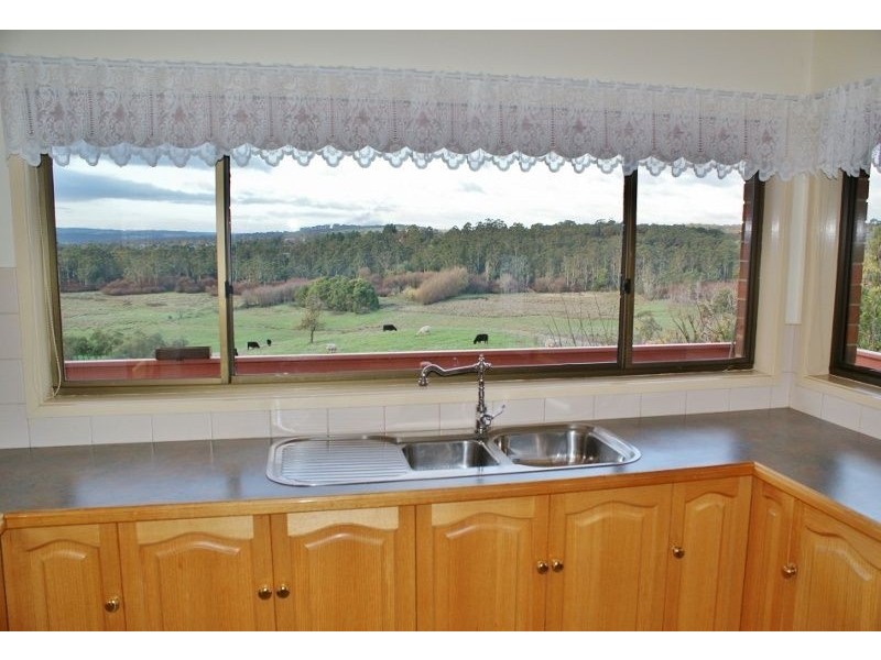 13 Wirrana Drive, Moe VIC 3825