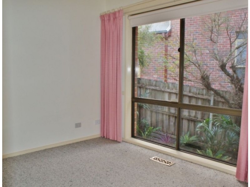 13 Wirrana Drive, Moe VIC 3825