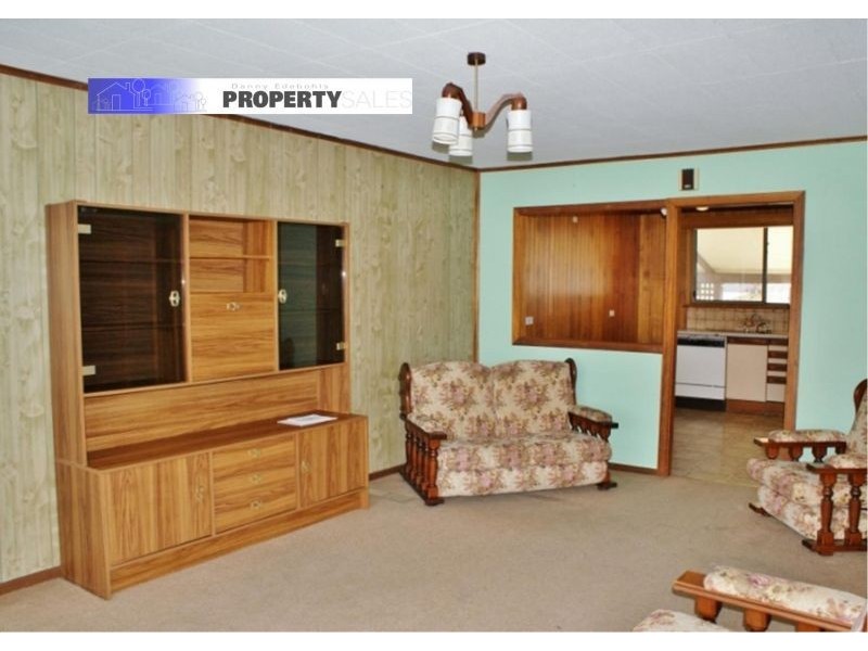 8 Malnham Crescent, Newborough VIC 3825