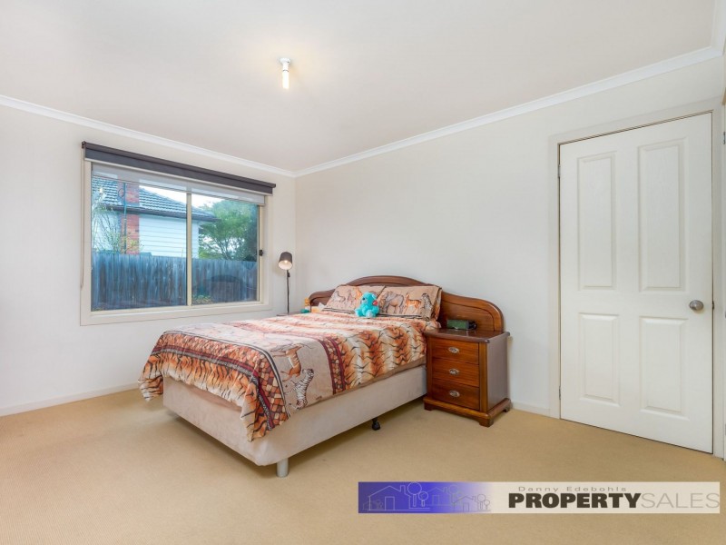 1/131 Lloyd Street, Moe VIC 3825