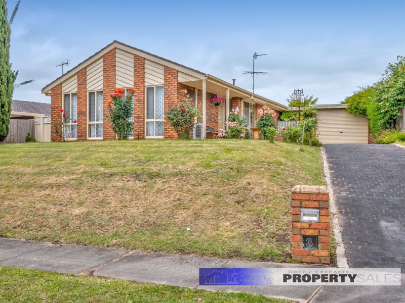 3 Merton Court, Newborough VIC 3825