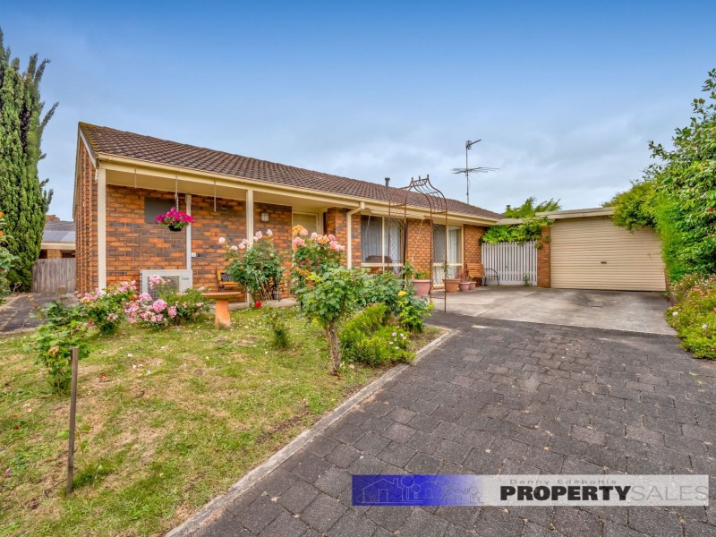 3 Merton Court, Newborough VIC 3825