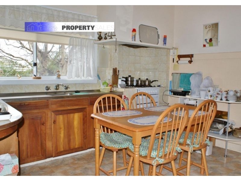 12 Law Street, Newborough VIC 3825