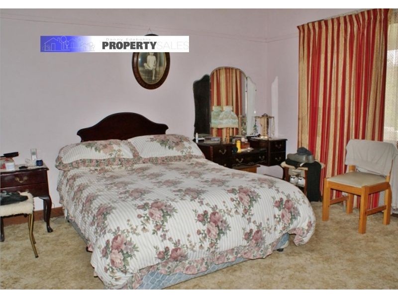 12 Law Street, Newborough VIC 3825