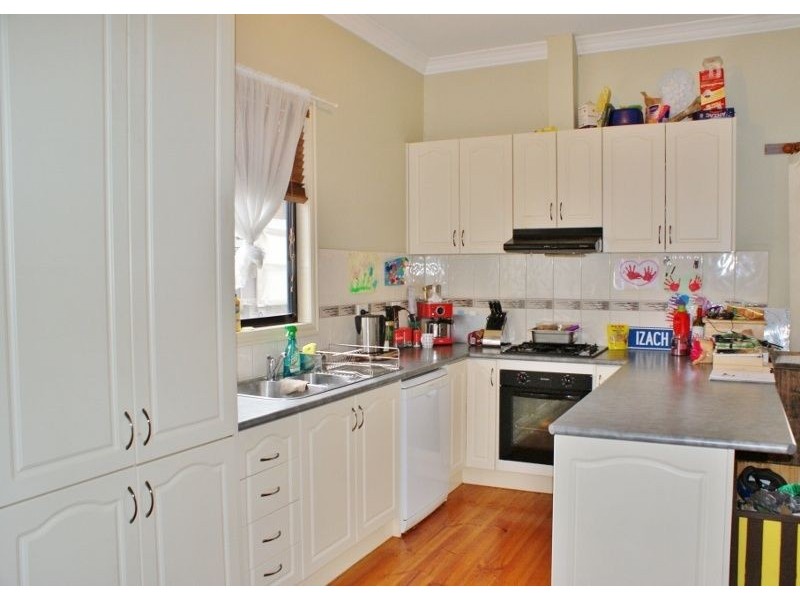 10 High Street, Moe VIC 3825