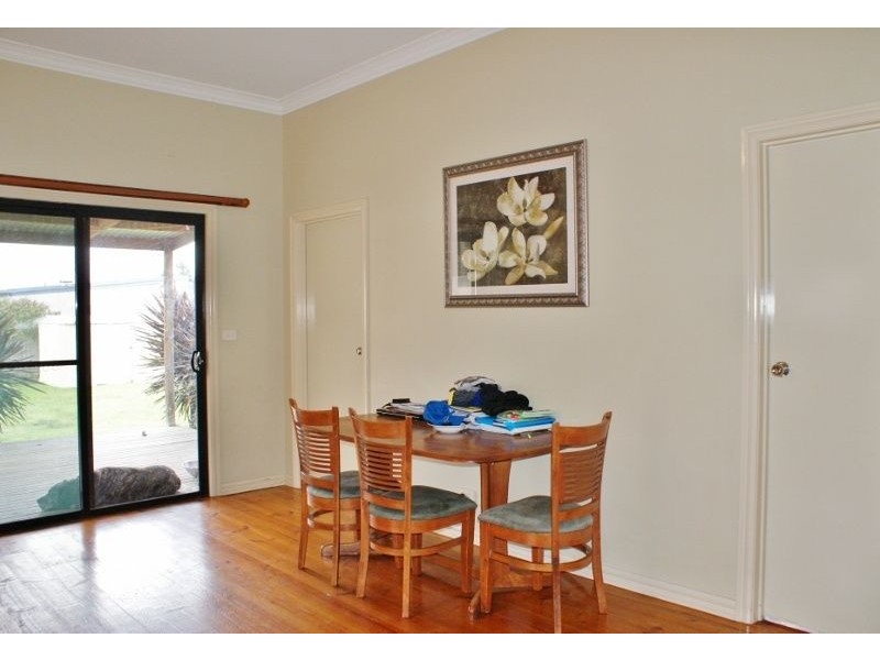 10 High Street, Moe VIC 3825