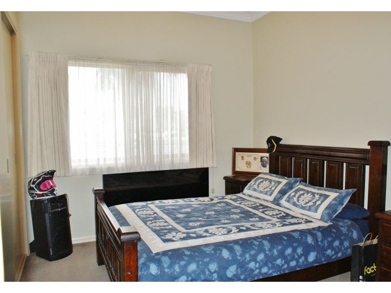10 High Street, Moe VIC 3825
