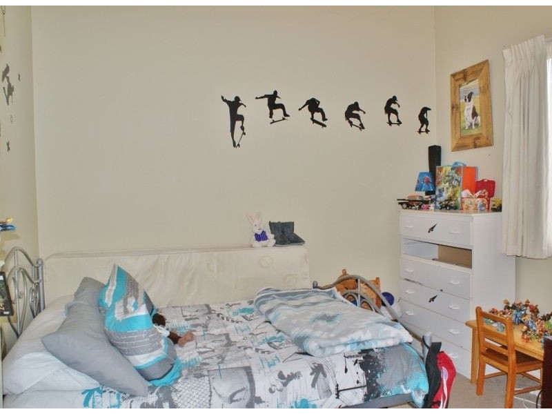 10 High Street, Moe VIC 3825