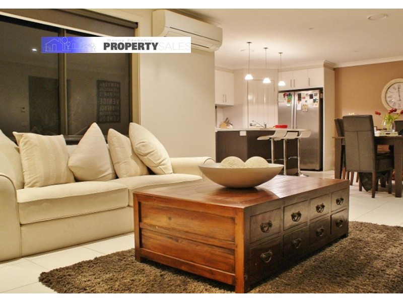 17 Leadbeater Mews, Newborough VIC 3825