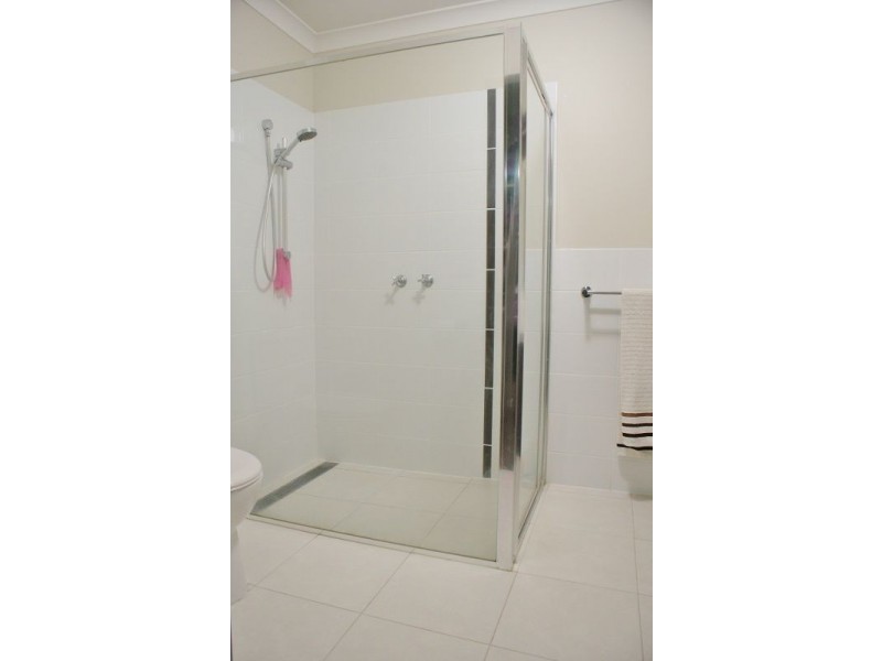 17 Leadbeater Mews, Newborough VIC 3825