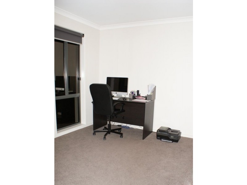 17 Leadbeater Mews, Newborough VIC 3825