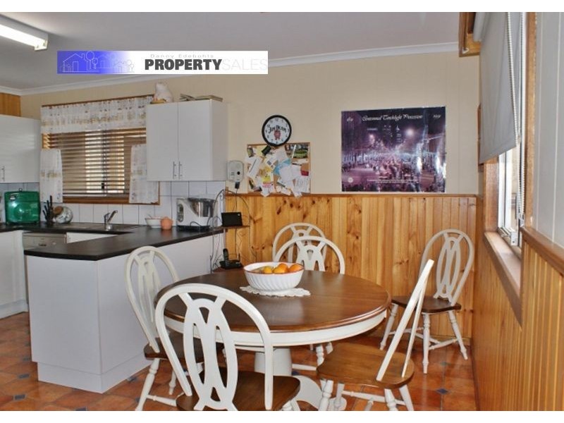 12 Tuxford Street, Newborough VIC 3825