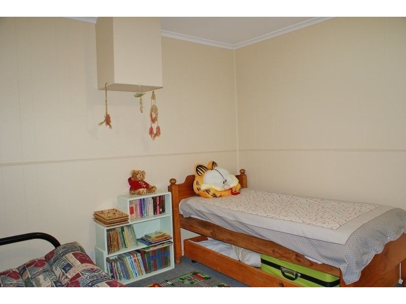 12 Tuxford Street, Newborough VIC 3825