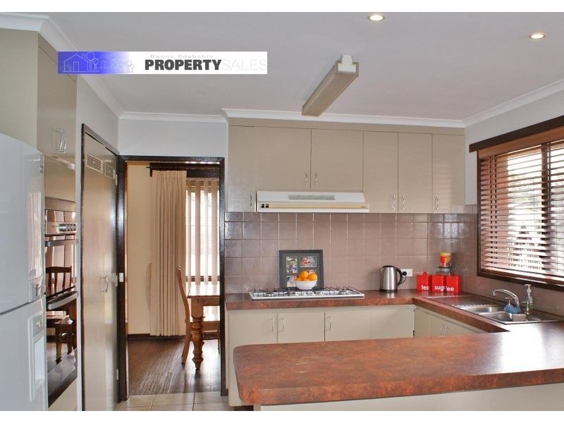 8 Strzelecki Road, Newborough VIC 3825