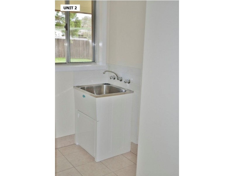 1 & 2/20 Guy Street, Newborough VIC 3825