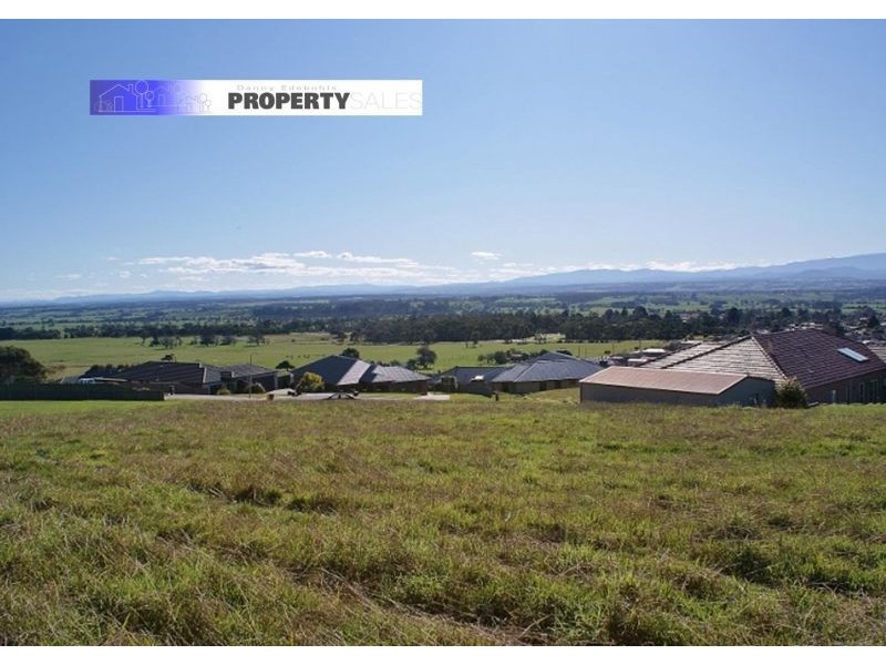 2 Sharnee Court, Moe VIC 3825