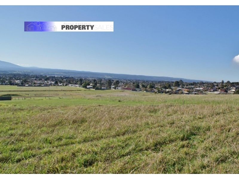 2 Sharnee Court, Moe VIC 3825