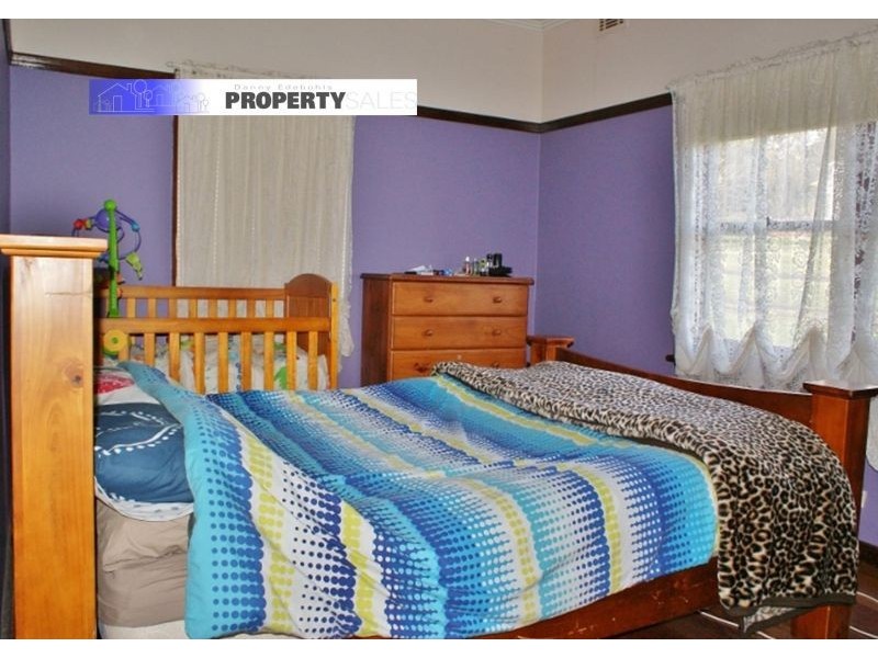 22 Scott Avenue, Moe VIC 3825