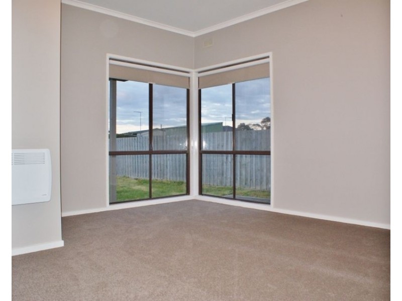 20 Victoria Street, Moe VIC 3825