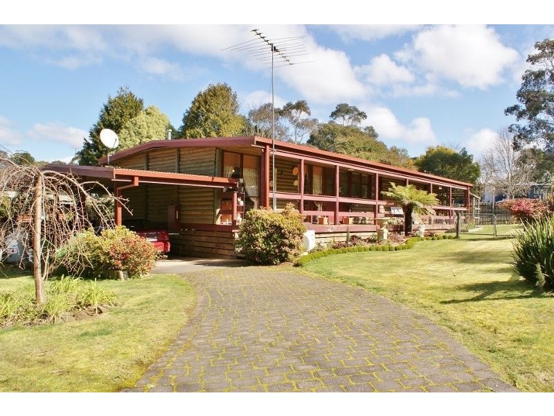 2 Jordan Court, Rawson VIC 3825