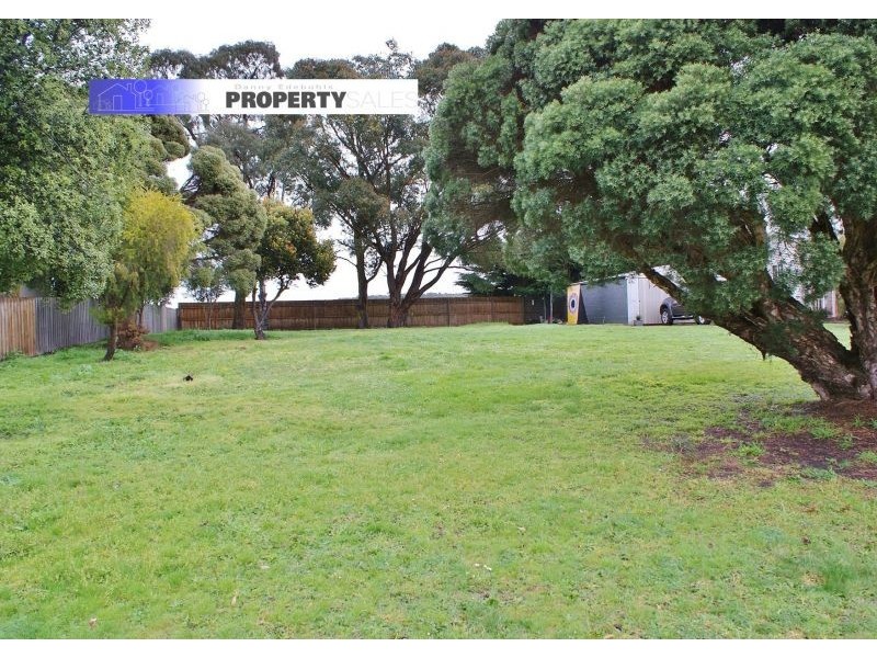 56 Coalville Road, Moe VIC 3825