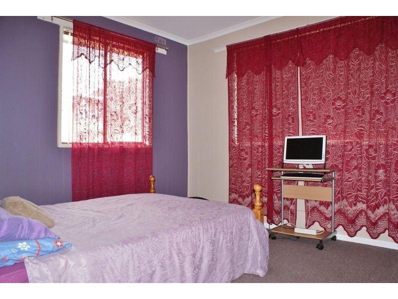 4 John Street, Moe VIC 3825