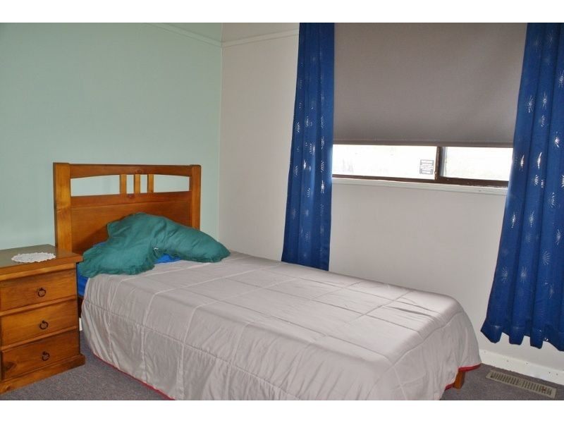 4 John Street, Moe VIC 3825