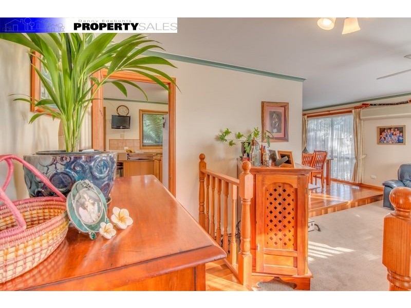 7 Hall Court, Newborough VIC 3825