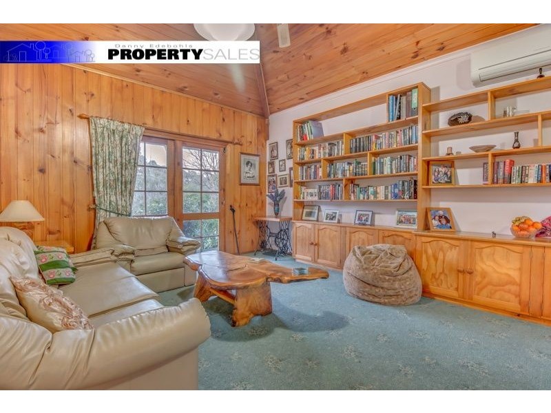 705 Purvis Road, Yallourn North VIC 3825