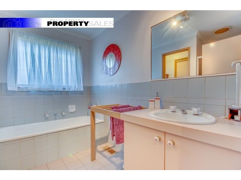 3 Orion Court, Moe VIC 3825