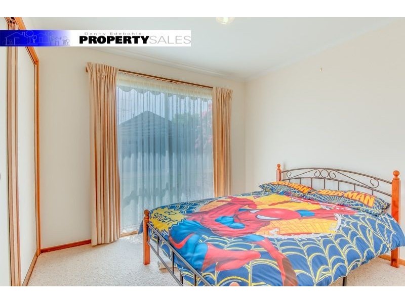 2/25 Monash Road, Newborough VIC 3825