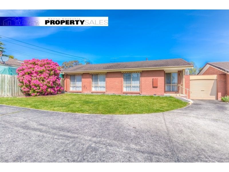 2/25 Monash Road, Newborough VIC 3825