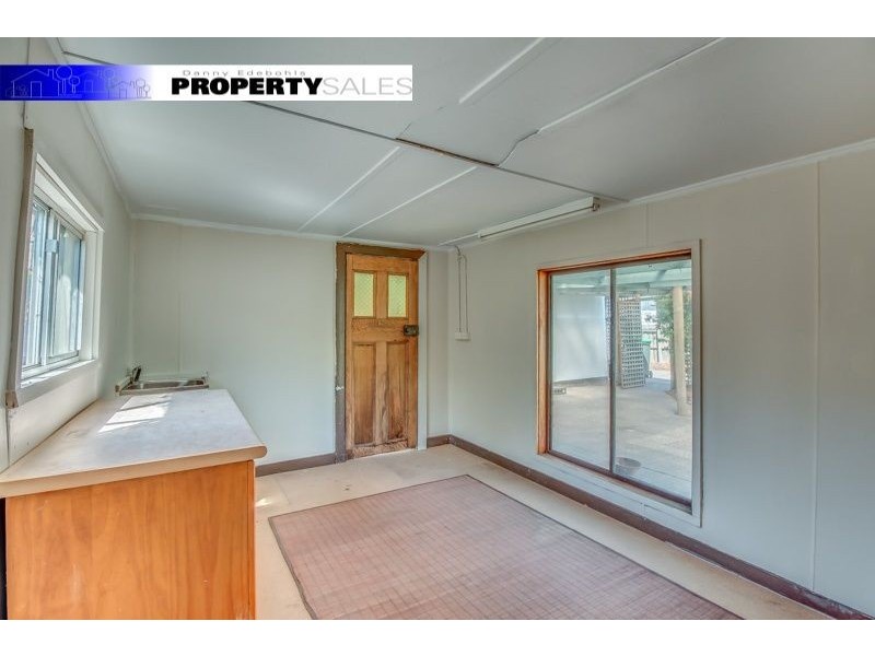 12 Vale Street, Moe VIC 3825