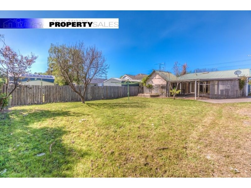 12 Vale Street, Moe VIC 3825
