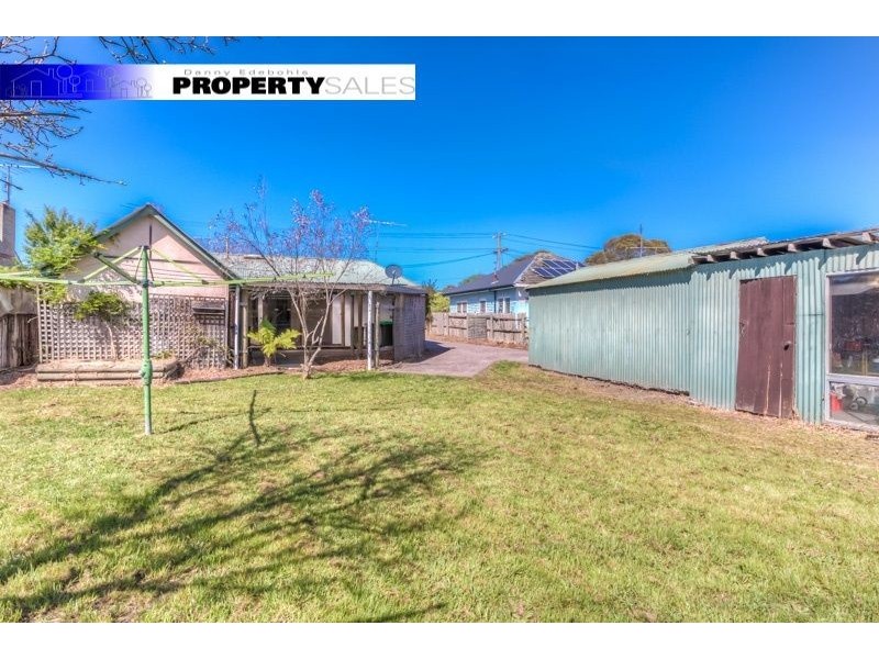 12 Vale Street, Moe VIC 3825