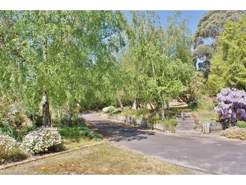 30 Chalk Road, Moe South VIC 3825