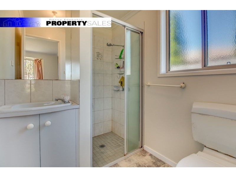 73 Coalville Road, Moe VIC 3825