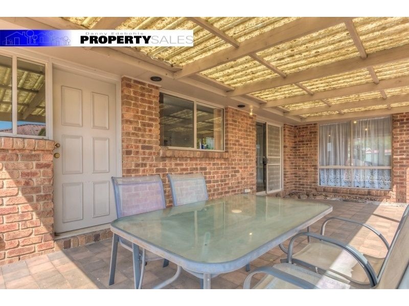 73 Coalville Road, Moe VIC 3825