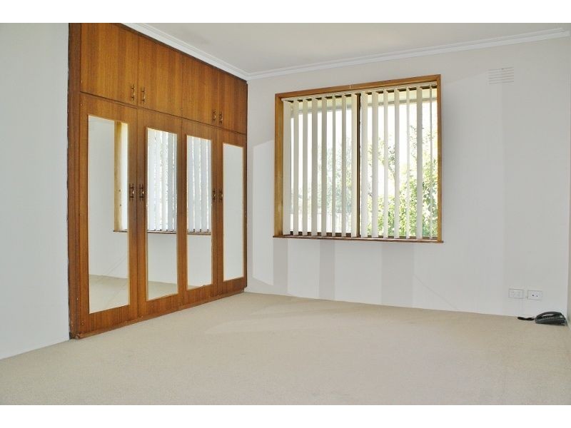 112a Narracan Drive, Newborough VIC 3825