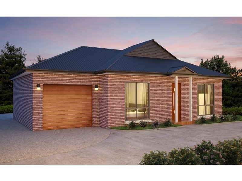 2 & 3/47 Chamberlain Road, Newborough VIC 3825
