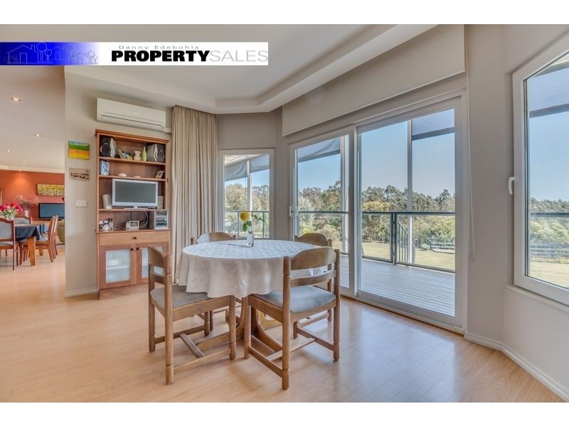 34 Pineridge Road, Moe South VIC 3825