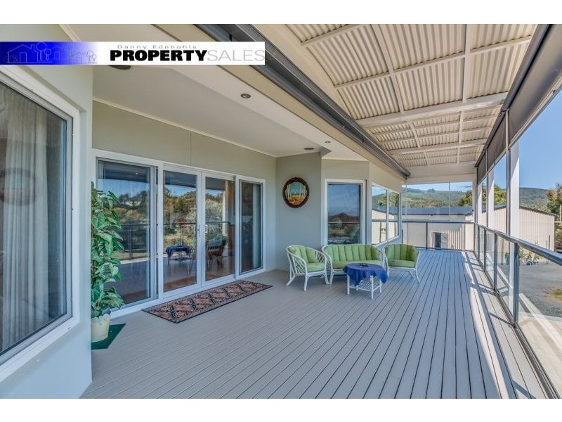 34 Pineridge Road, Moe South VIC 3825