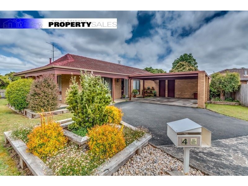 4 Crowe Court, Newborough VIC 3825