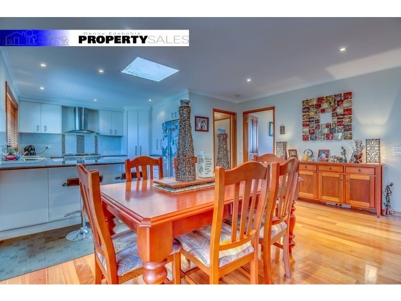 1 Cross Street, Newborough VIC 3825